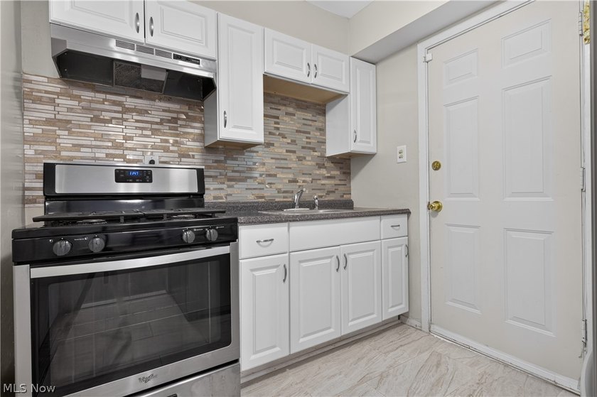 Move right into this tastefully updated and exceptionally - photo 5