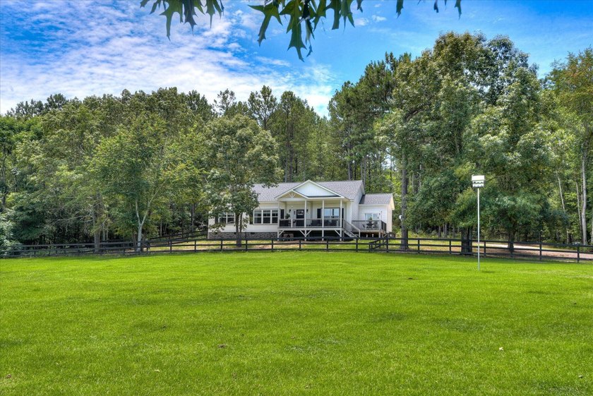 MOTIVATED SELLER! Beautiful Aiken County farm featuring 3BD/2BA - photo 4