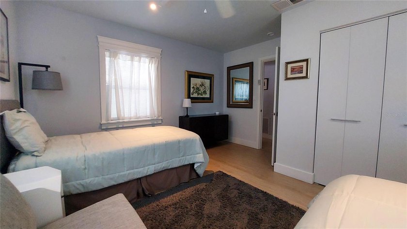 Under contract-accepting backup offers. Immaculately Renovated 4 - photo 50