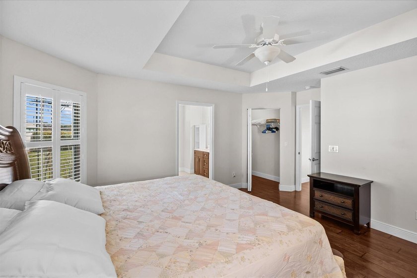 Welcome to this charming 3-bedroom, 2-bathroom home offering - photo 13