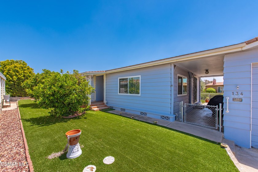 Welcome to Poinsettia Gardens, Ventura's most sought-after 55+ - photo 25