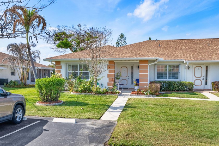 Step into this welcoming 2-bed, 2-bath condo in a gated 55+ - photo 8