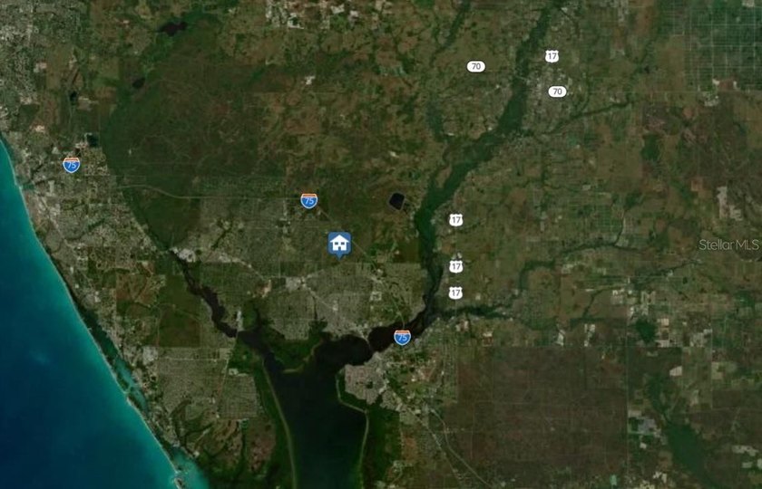 This is a rare chance to own a newly AC-10 rezoned quarter-acre - photo 4