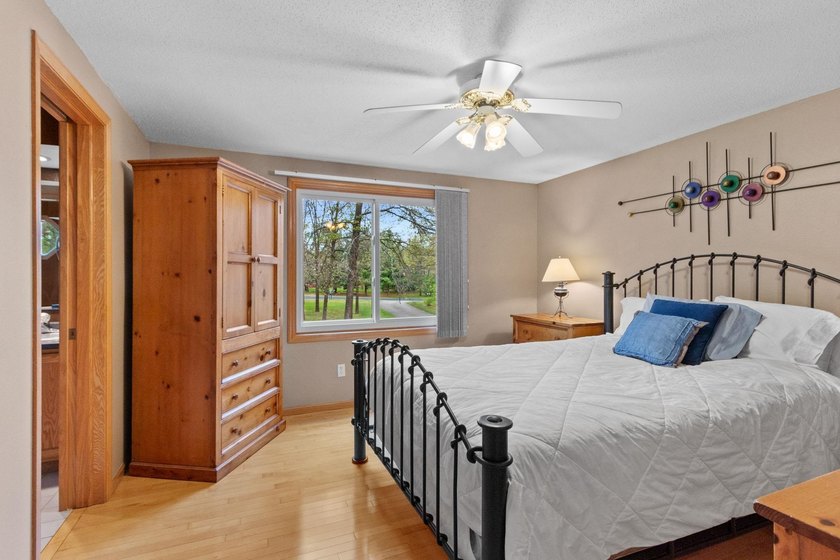 Lake Arrowhead Pines Course! This well-maintained, 3 BD, 3 BA, 3 - photo 10