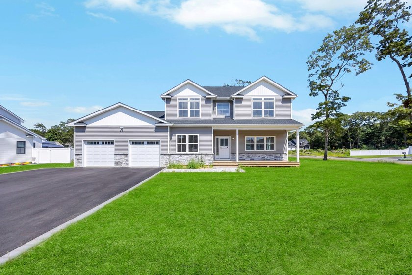 New Construction Colonial - To Be Built. 4 Bedrooms, 2.5 - photo 14