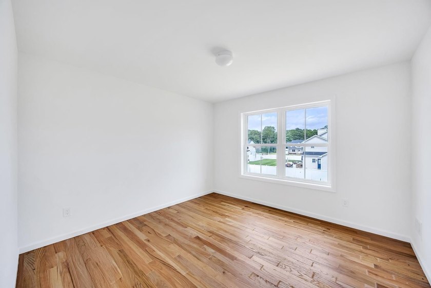 New Construction Colonial - To Be Built. 4 Bedrooms, 2.5 - photo 24