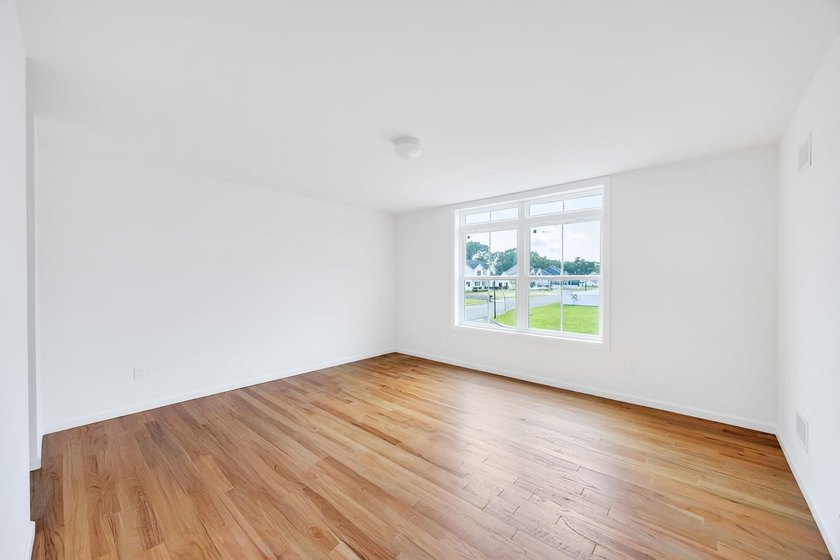 New Construction Colonial - To Be Built. 4 Bedrooms, 2.5 - photo 26