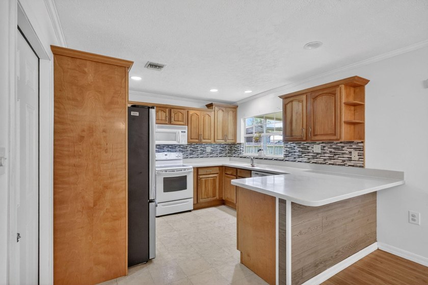 Welcome to Indian River Estates, where you're close enough to - photo 13