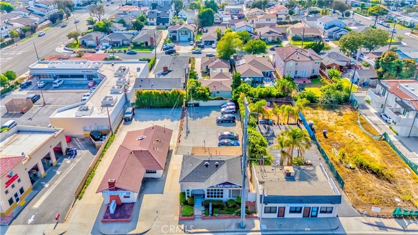Feels Like New! A Great Opportunity to Own Good Size (2,324 - photo 7