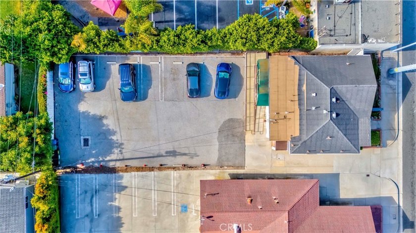 Feels Like New! A Great Opportunity to Own Good Size (2,324 - photo 8