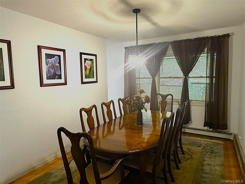 Experience timeless elegance in this impressive 5 bedroom, 2.5 - photo 6