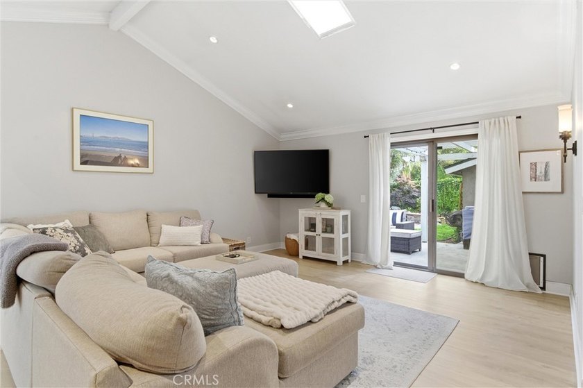 This one is a rare find, so you better act fast! 2,000 sq. ft - photo 18