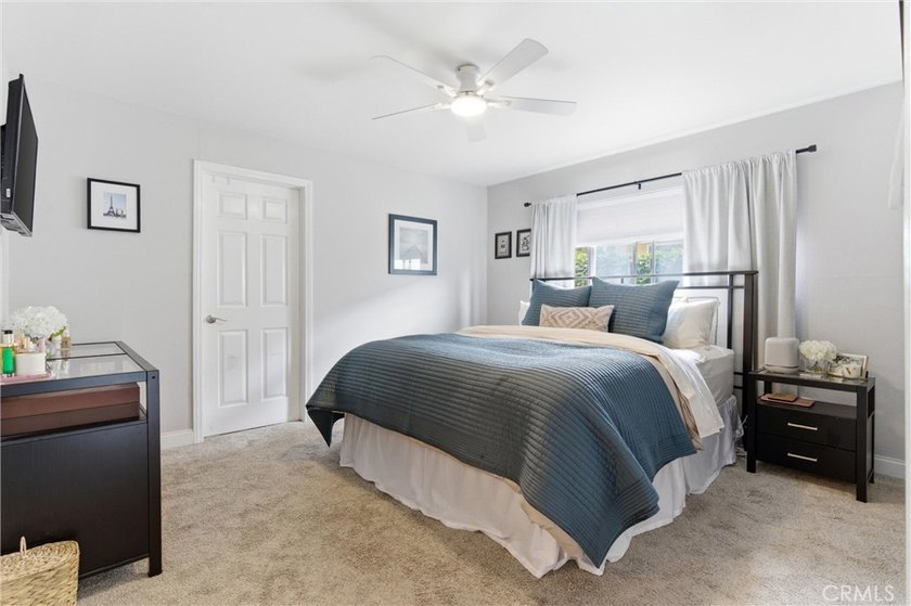 This one is a rare find, so you better act fast! 2,000 sq. ft - photo 32