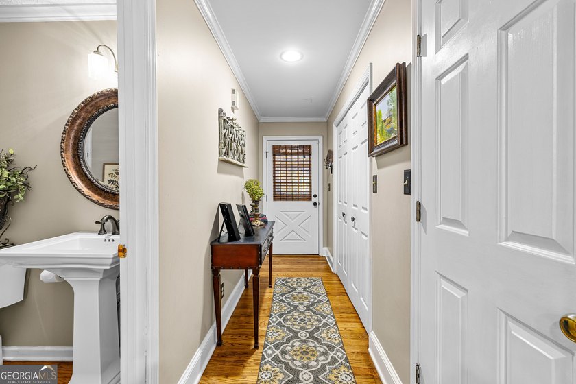 Beautiful 4BR/4.5BA ranch with an optional 5th bedroom in the - photo 35