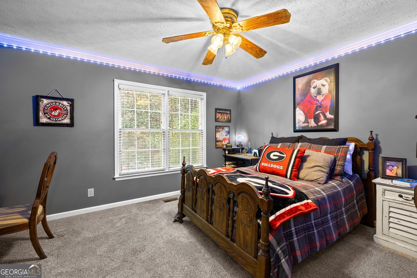 Beautiful 4BR/4.5BA ranch with an optional 5th bedroom in the - photo 49