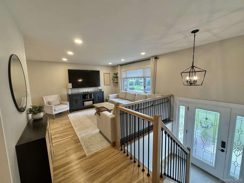 Enjoy the balance of comfort and convenience in this 4-bedroom - photo 2
