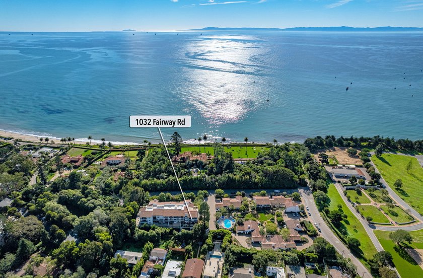 Ideally positioned just moments from Butterfly Beach, the Music - photo 23