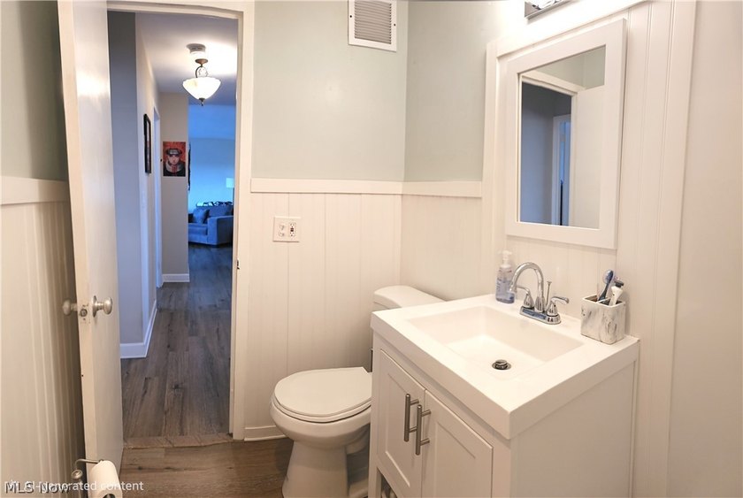 Enjoy effortless high-rise living in this 10th-floor condo at - photo 17