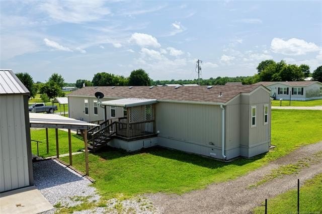 Welcome to lake living in the desirable Belle Starr Addition on - photo 5