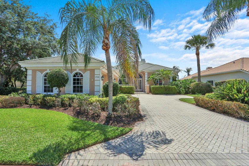Nestled in the highly sought-after Ballantrae gated golf course - photo 9