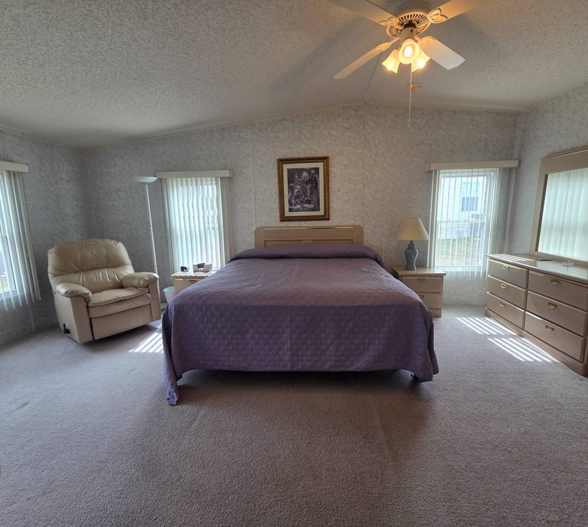 COMMUNITY: Sought after community which sits on the Harris Chain - photo 13