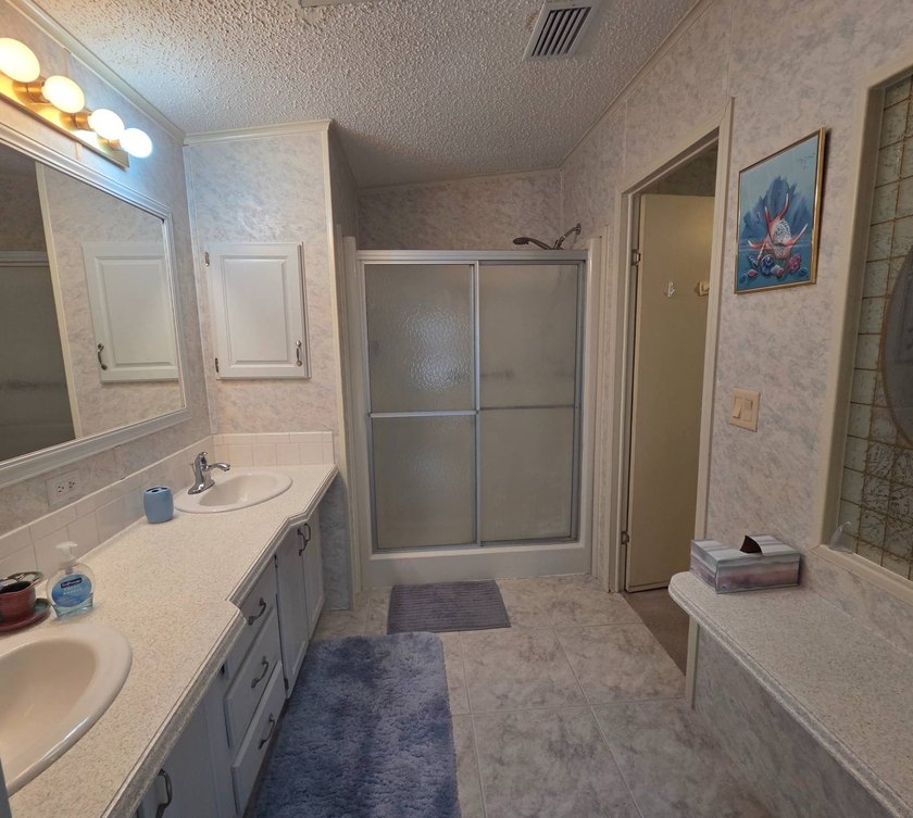 COMMUNITY: Sought after community which sits on the Harris Chain - photo 16