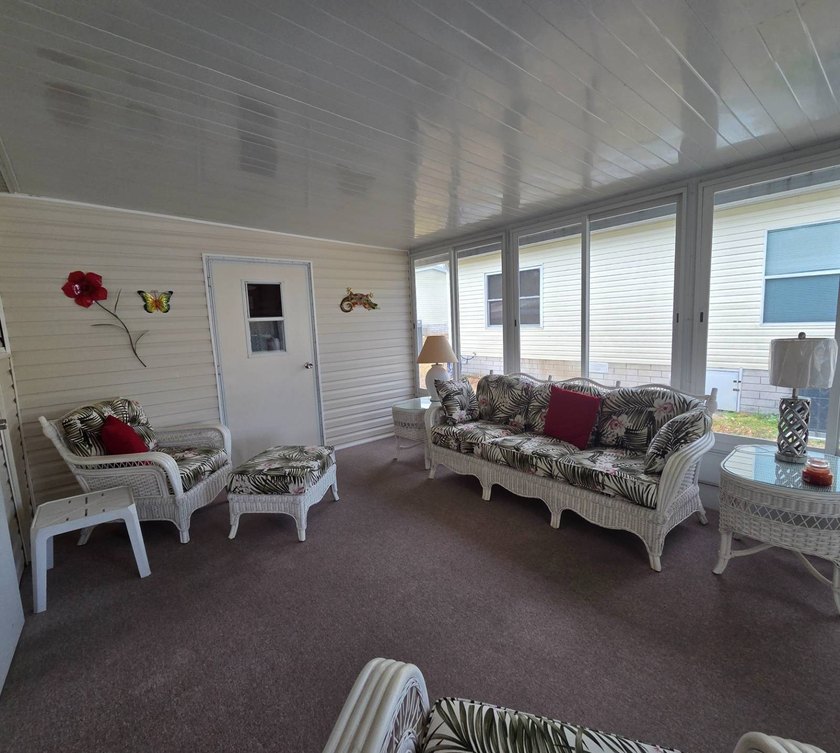 COMMUNITY: Sought after community which sits on the Harris Chain - photo 18