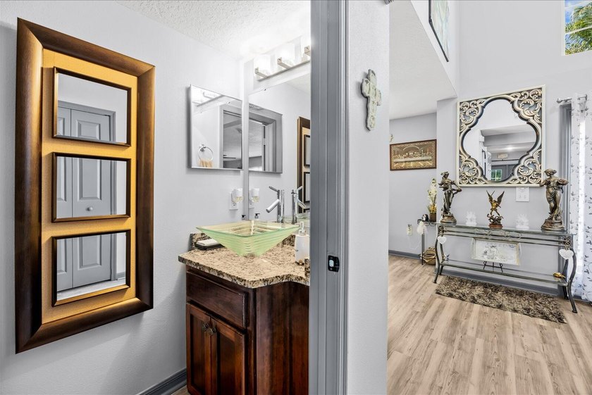Completely renovated and move-in ready! This stunning 4BR/3BA - photo 20