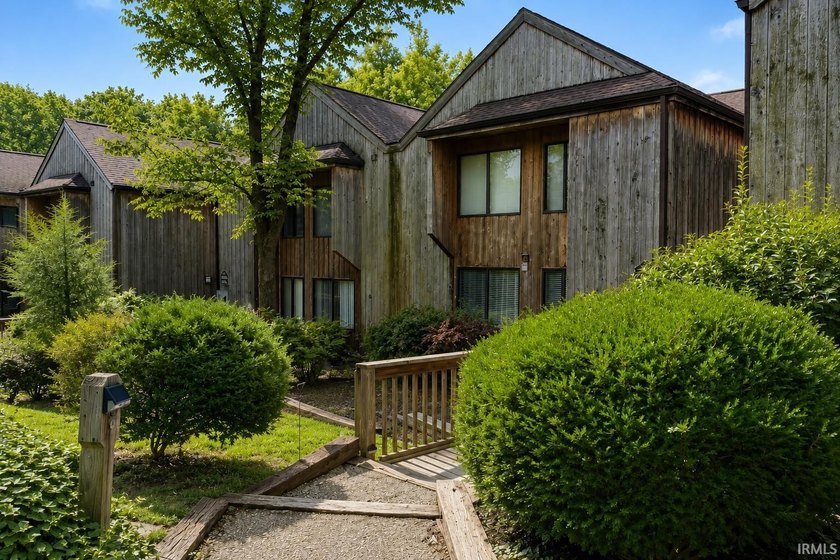 LaSalle Woods - Ground-Level Living with Comfort &amp; Convenience - photo 2