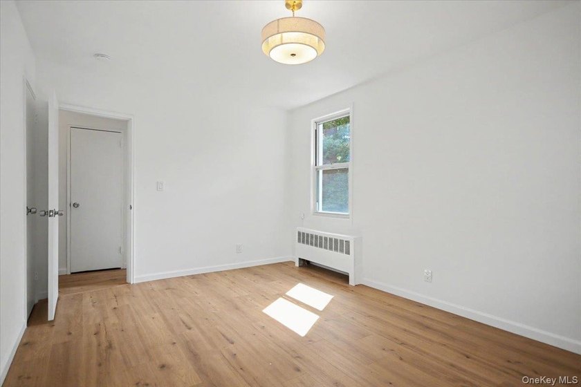 Welcome to your new home. This beautiful and totally renovated 2 - photo 17