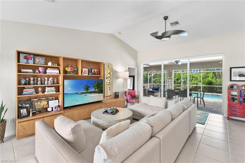 Experience the Marco Island lifestyle at an incredible price in - photo 4