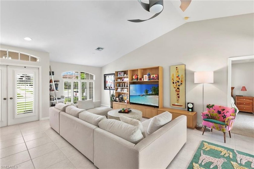 Experience the Marco Island lifestyle at an incredible price in - photo 6
