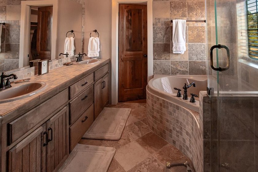 Set on 22.45 wildlife-exempt AC in the heart of the Hill Country - photo 7