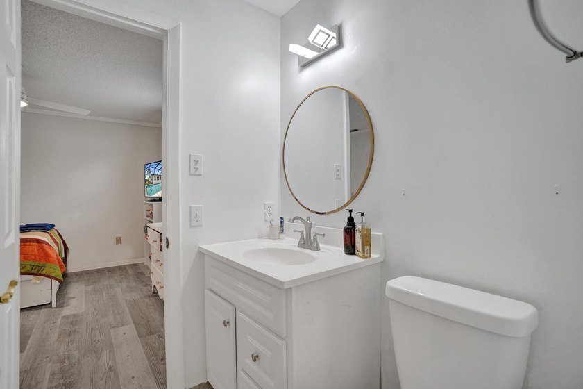 Don't miss this spacious turn key updated 5-bedroom, 3-bath - photo 18