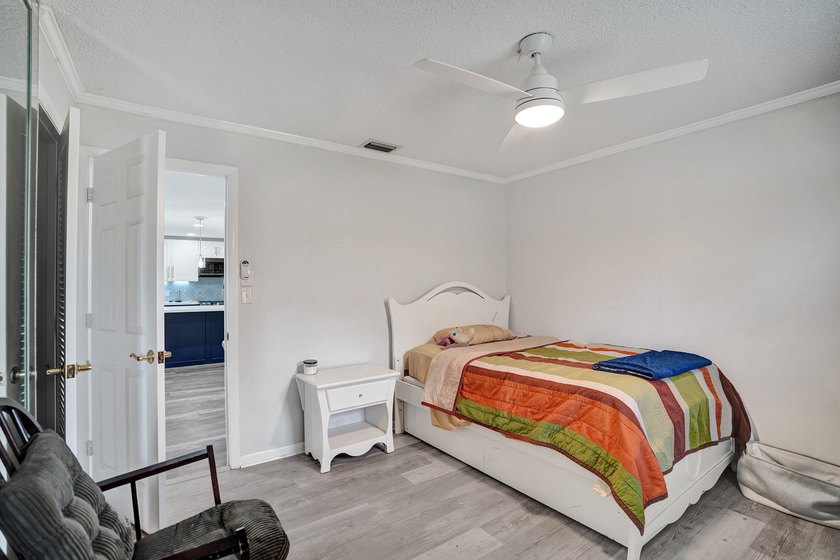 Don't miss this spacious turn key updated 5-bedroom, 3-bath - photo 20