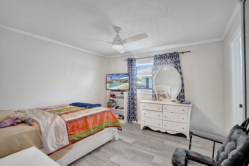 Don't miss this spacious turn key updated 5-bedroom, 3-bath - photo 22
