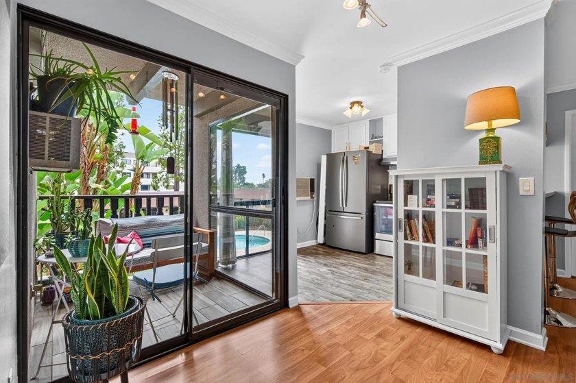 FHA &amp; VA Approved. Welcome to Hyde Park Villas in San Carlos! - photo 11