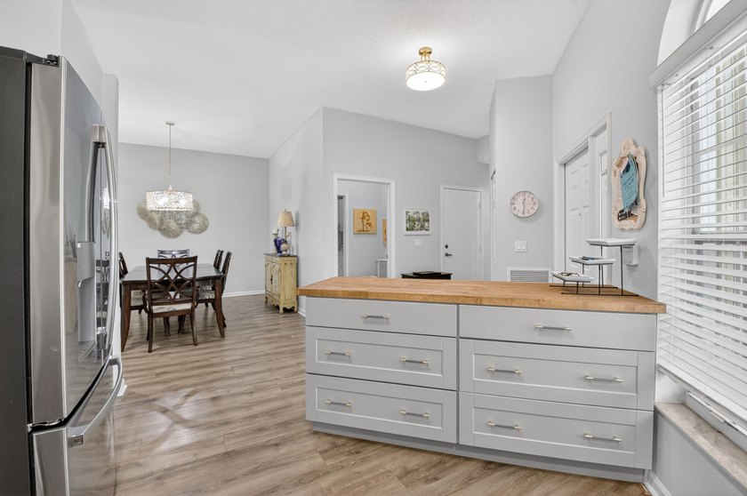 Located in the desirable Mizner Pointe community, this - photo 5
