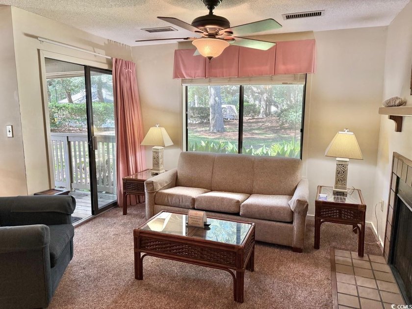 The lowest priced villa in Kingston Resorts! Enjoy this garden - photo 5