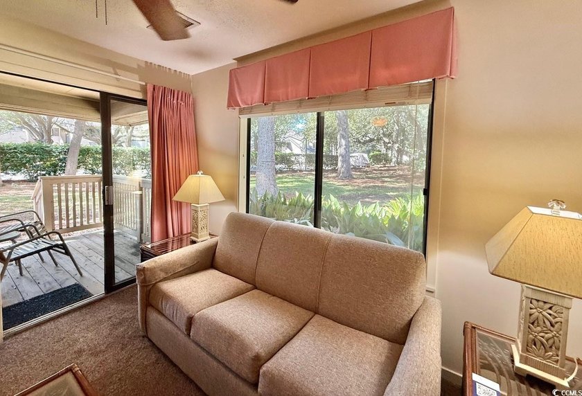 The lowest priced villa in Kingston Resorts! Enjoy this garden - photo 10