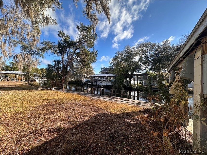 Rare opportunity to secure a prime waterfront property in Old - photo 20