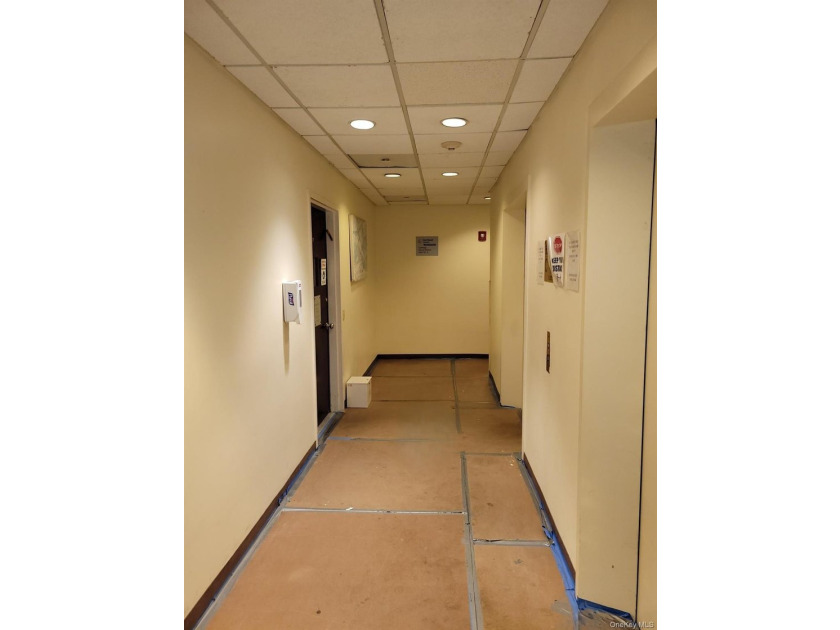 PRIME MIDTOWN MEDICAL &amp; PROFESSIONAL CONDO UNIT FOR SALE - photo 4