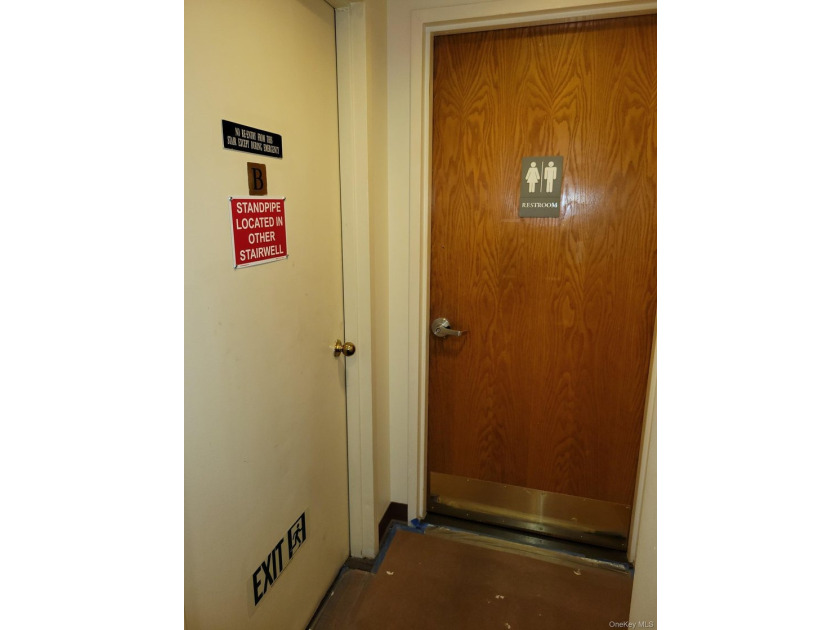 PRIME MIDTOWN MEDICAL &amp; PROFESSIONAL CONDO UNIT FOR SALE - photo 8
