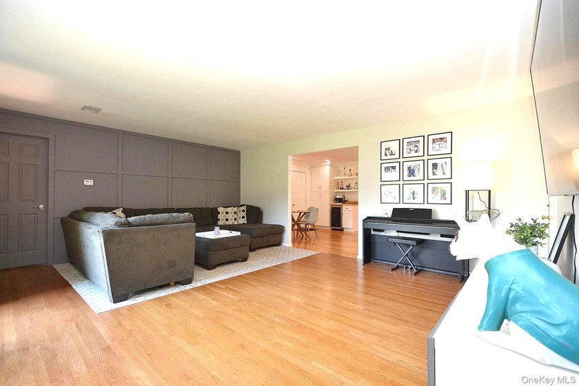 Welcome to this Pristine substantially updated, Open Floor Plan - photo 9