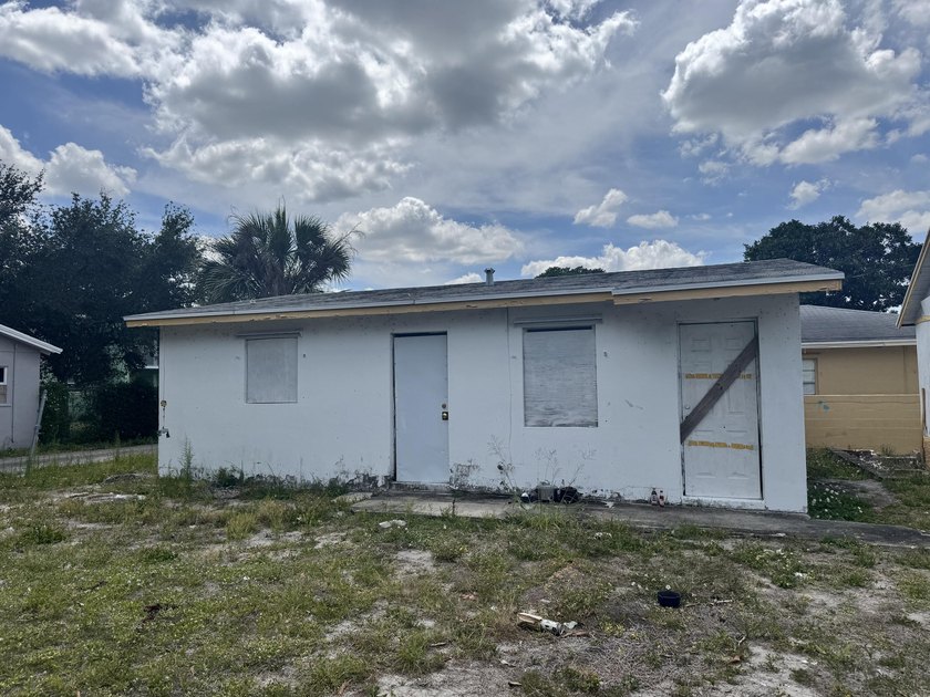 Rare redevelopment opportunity in the rapidly evolving Pleasant - photo 4