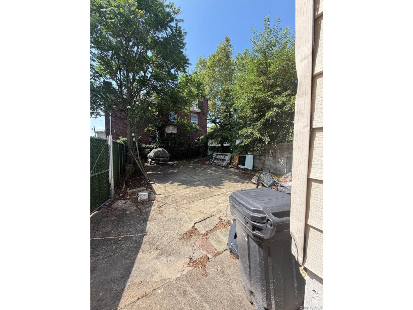 Welcome to a spacious 4-bedroom home nestled on a quiet - photo 3