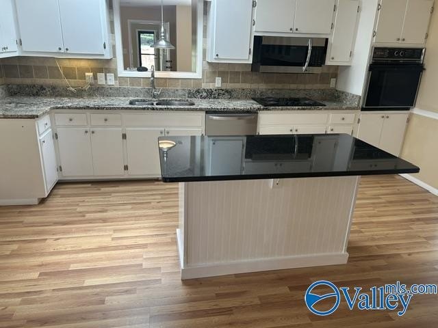Location-Location 3/4 bedroom home, 5 baths (2-full, 1-3/4 - photo 6