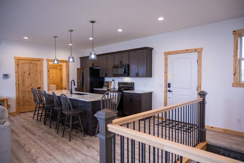 Enjoy lake living with all the amenities the area affords! This - photo 6