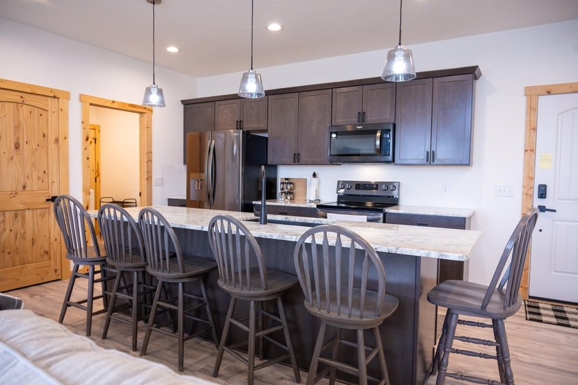 Enjoy lake living with all the amenities the area affords! This - photo 7