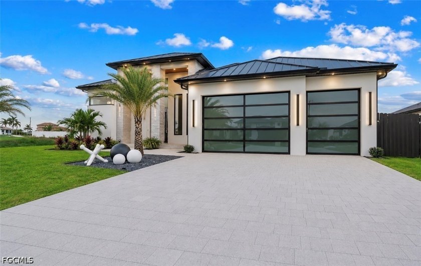 **Build Your Dream Waterfront Estate in Paradise!** Exceptional - photo 4